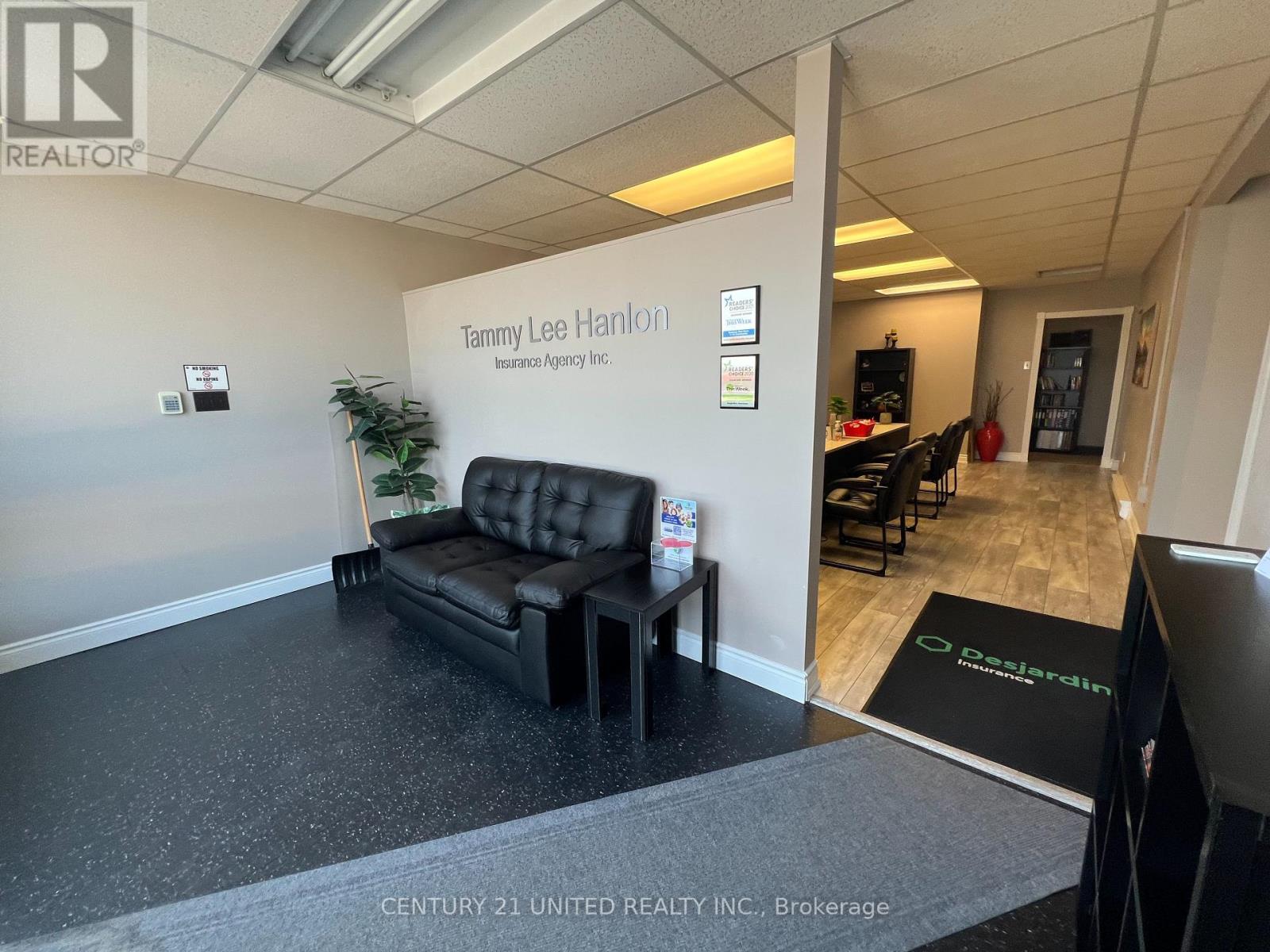 15 – 1600 LANSDOWNE STREET