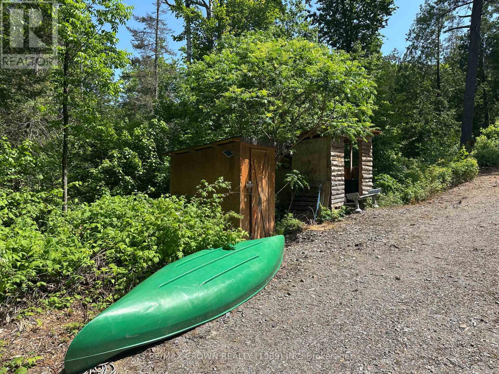 801 HIGHWAY 17 E
