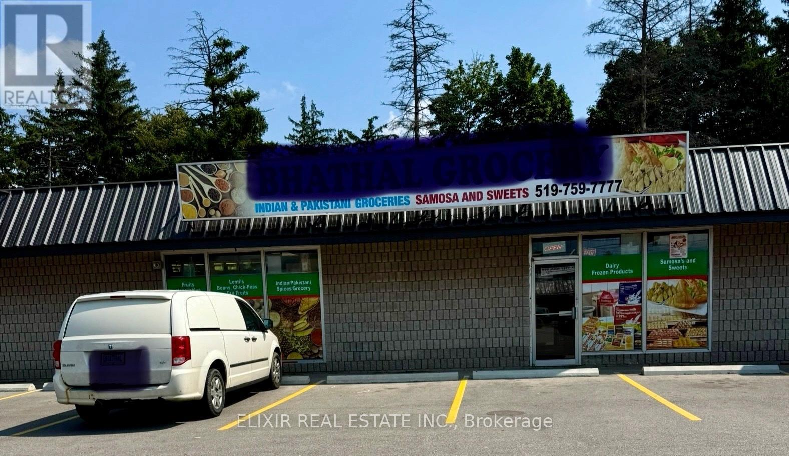 #3 & 4 – 206 KING GEORGE ROAD