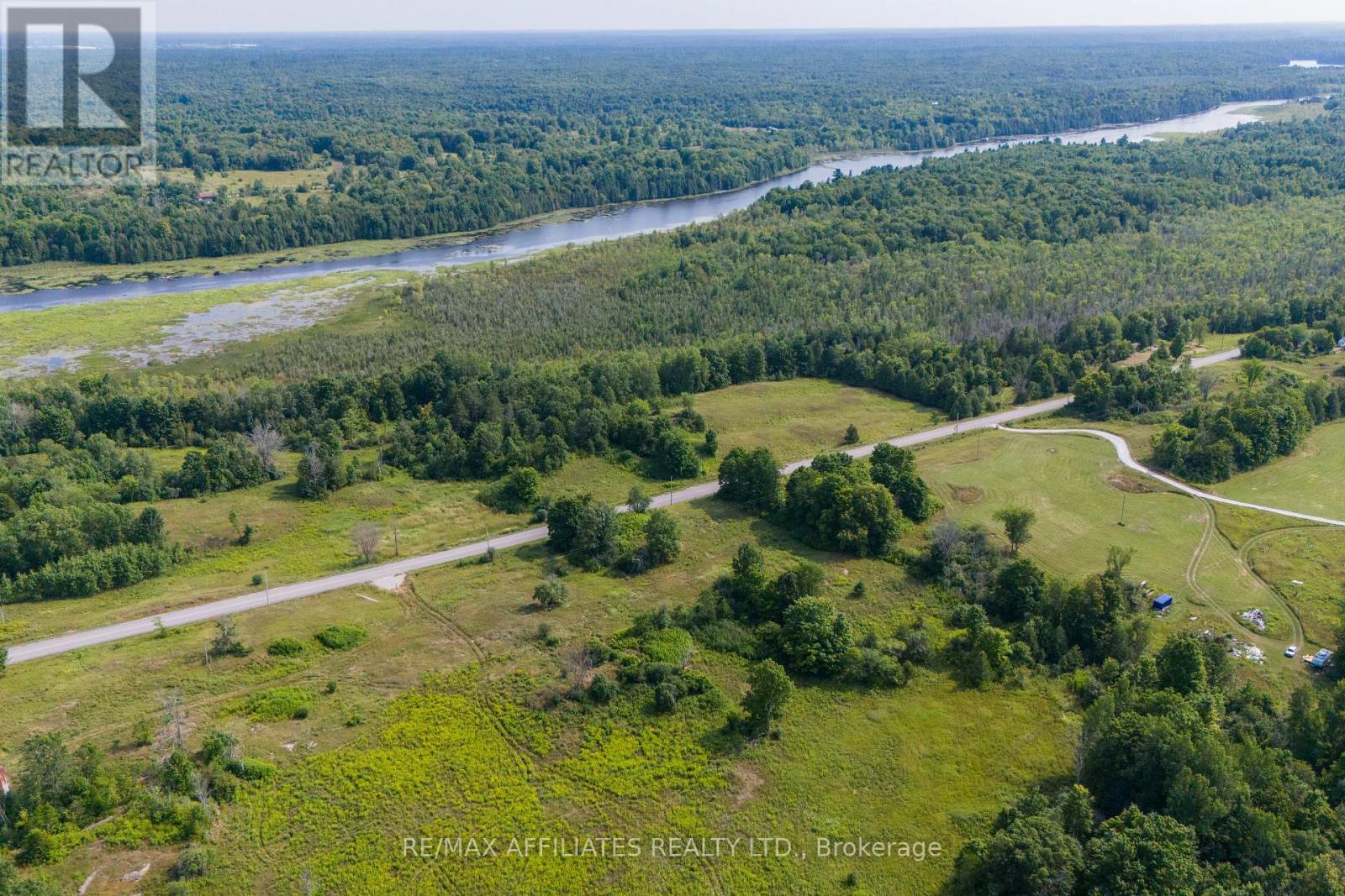 816 BENNETT LAKE ROAD