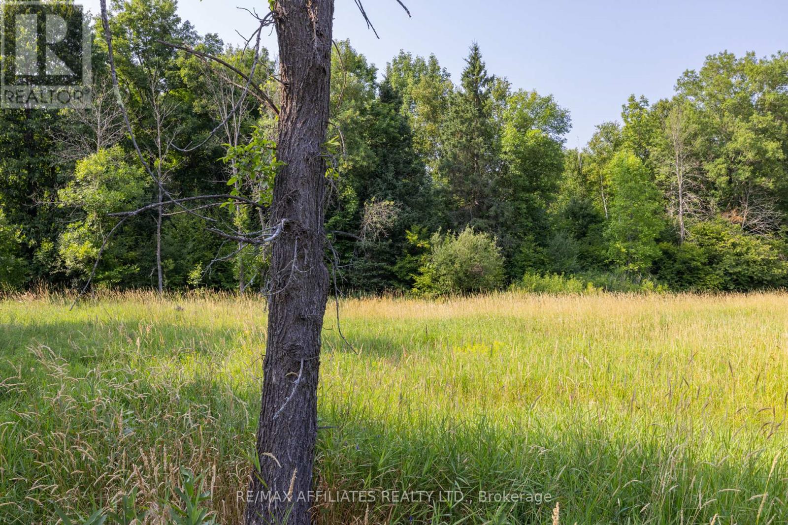 752 BENNETT LAKE ROAD