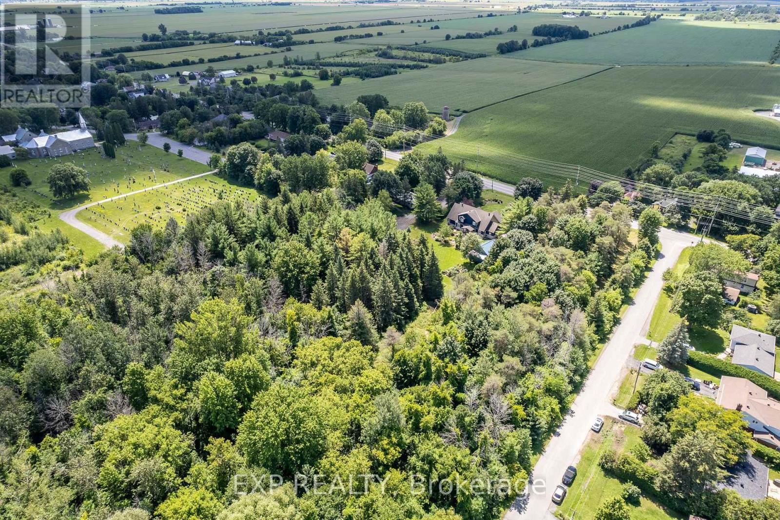 5486 OLD RICHMOND RD. ROAD W