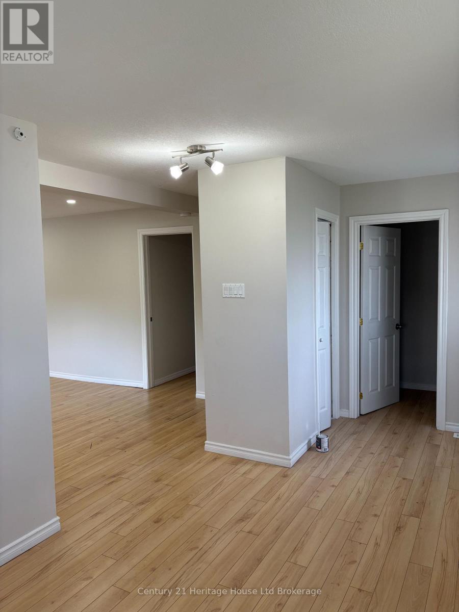 560 UNIT “B” ATHLONE AVENUE