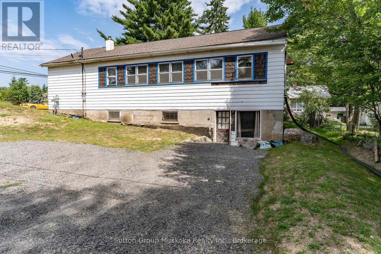 707 MUSKOKA ROAD 3 ROAD N