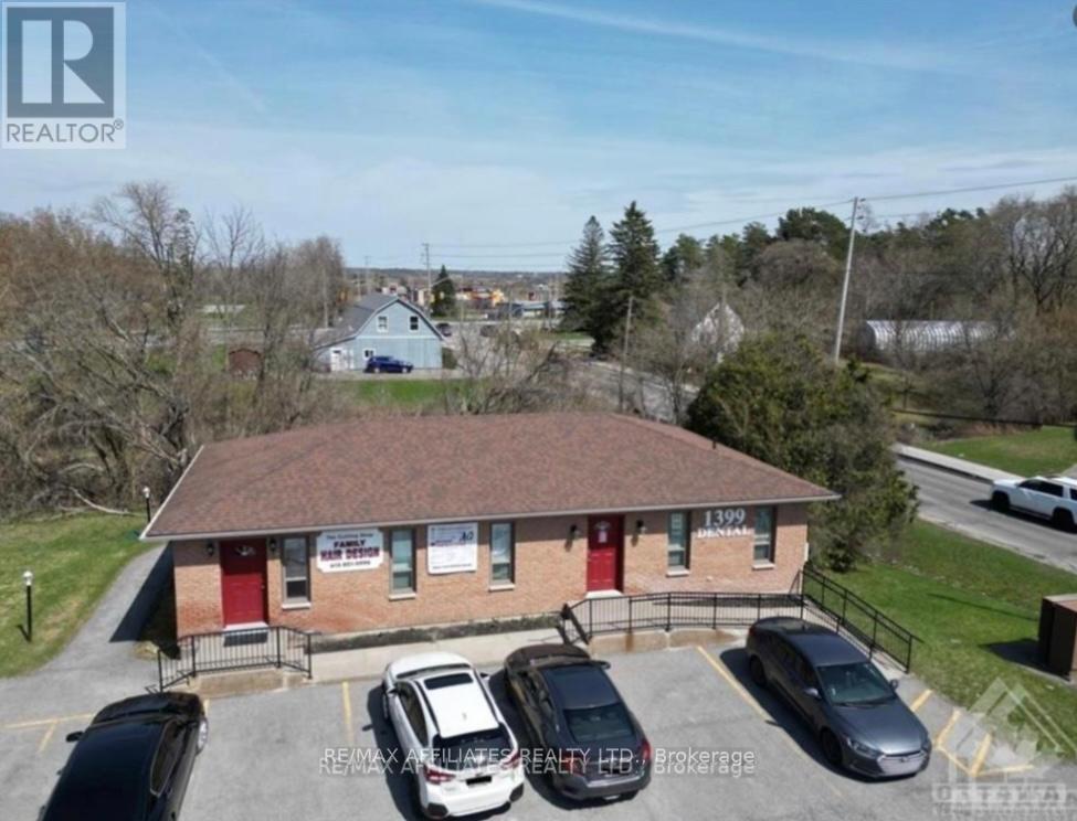 1399 ELLSWORTH LANE