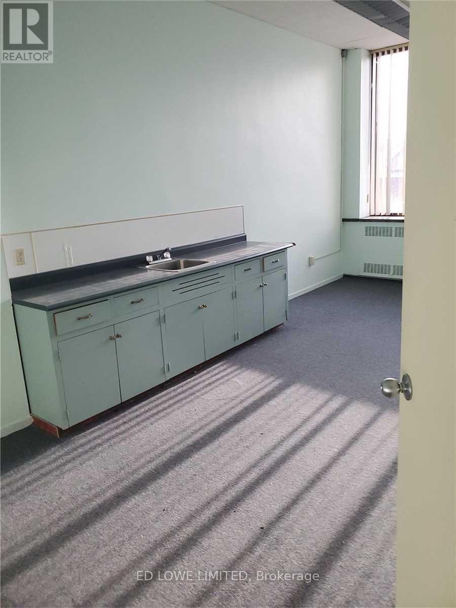 235A – 101 WORTHINGTON STREET E