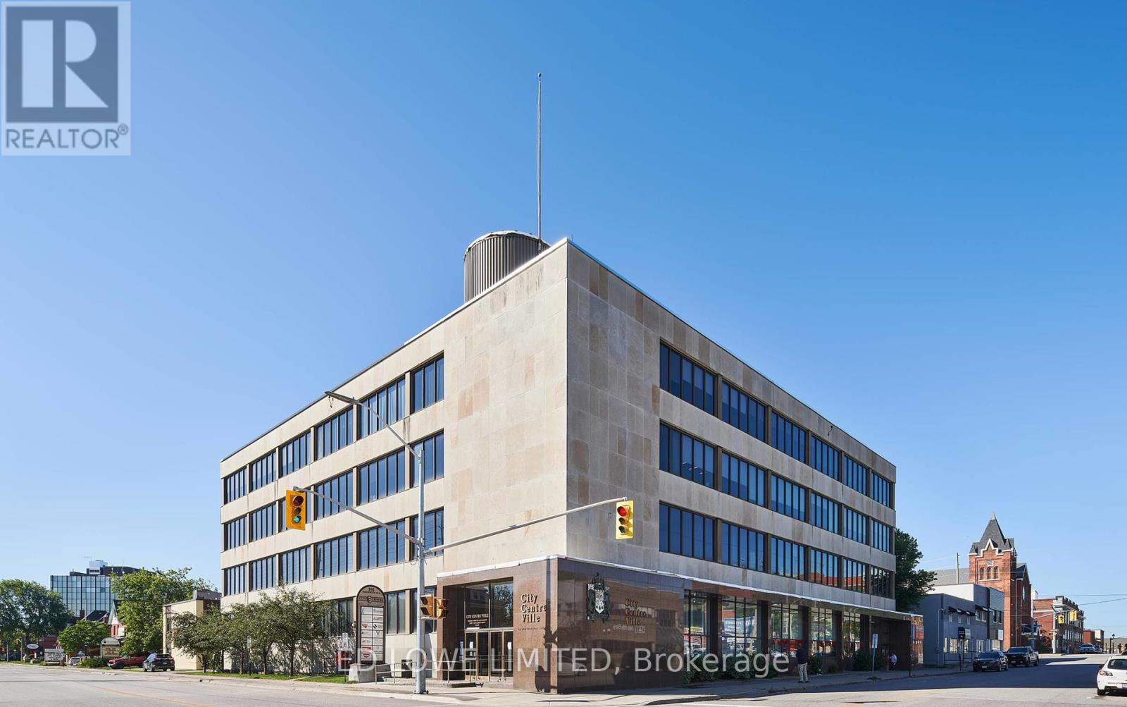 436 – 101 WORTHINGTON STREET E