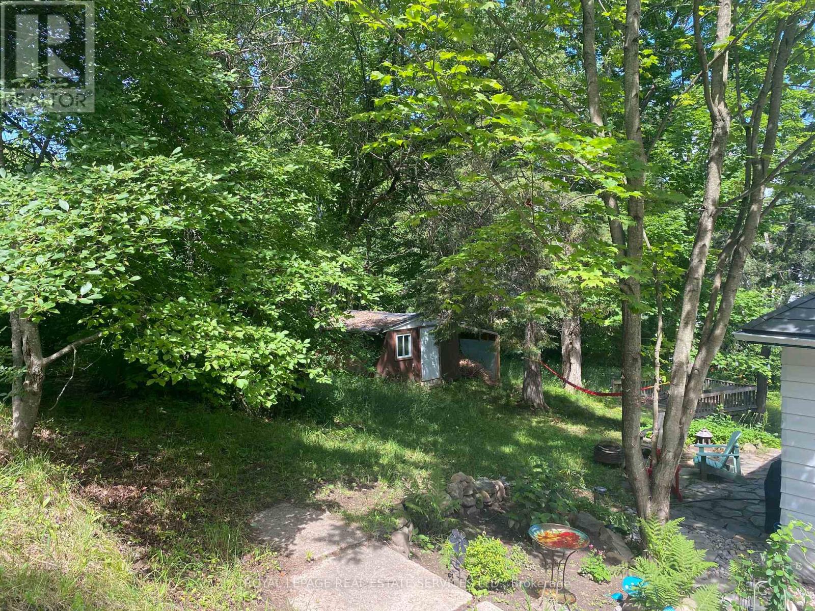 16 CORA STREET E