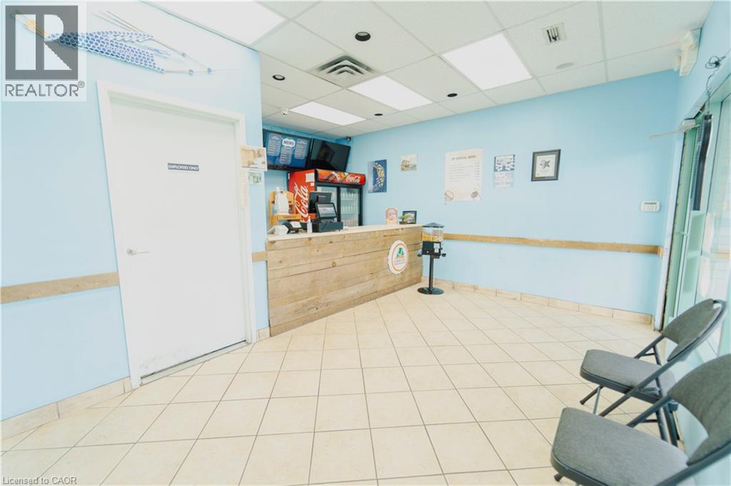 521 HWY 8 Unit# 105