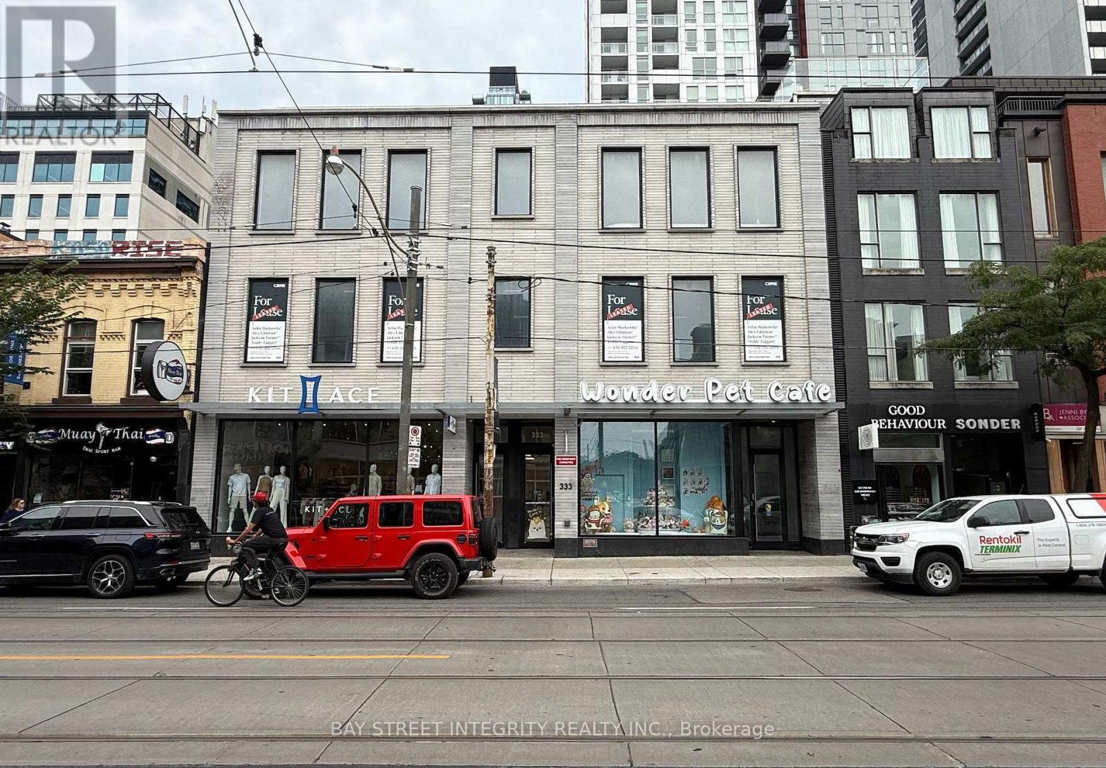 GROUND – 327 – 333 QUEEN STREET W