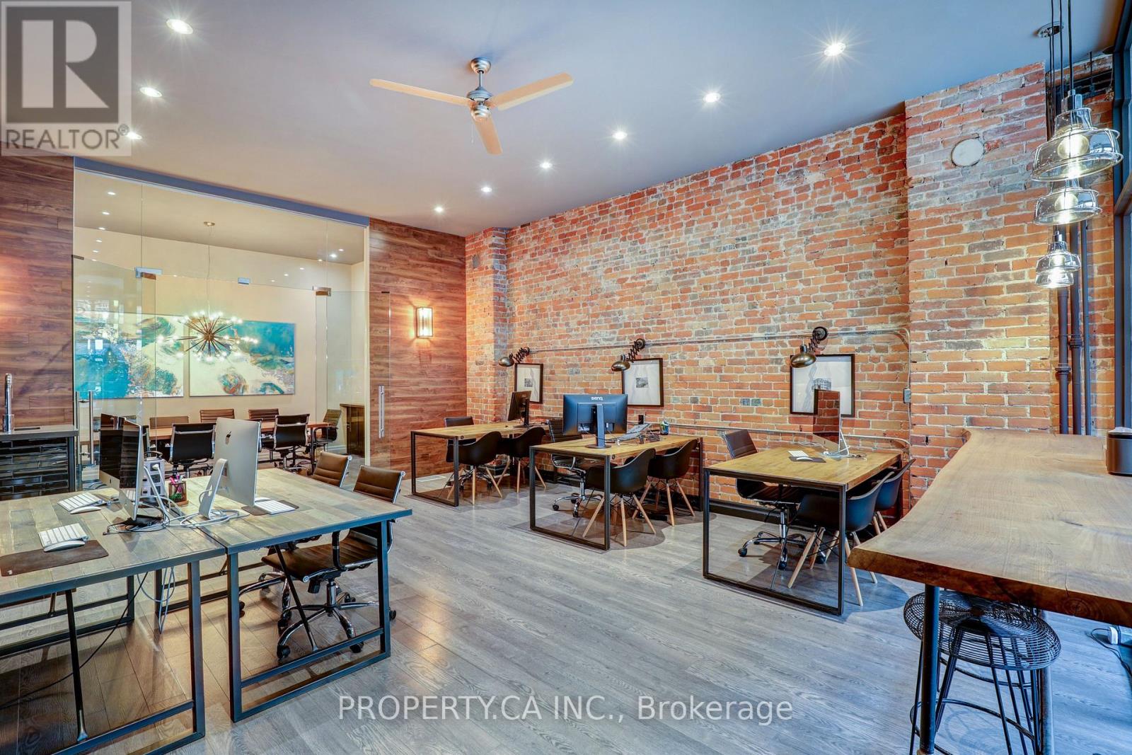 MAIN & LOWER – 142 KING STREET E