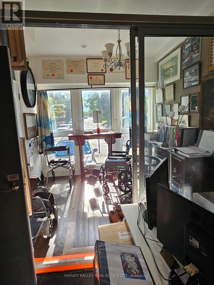 183 AUGUSTA AVENUE