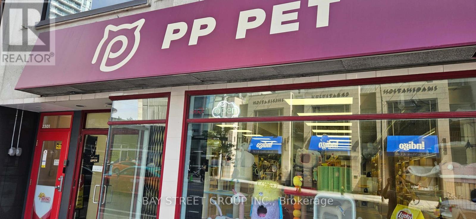 2299 YONGE STREET