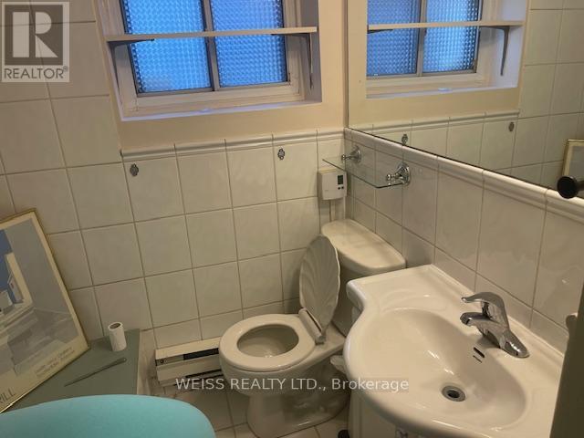 1114 QUEEN STREET W