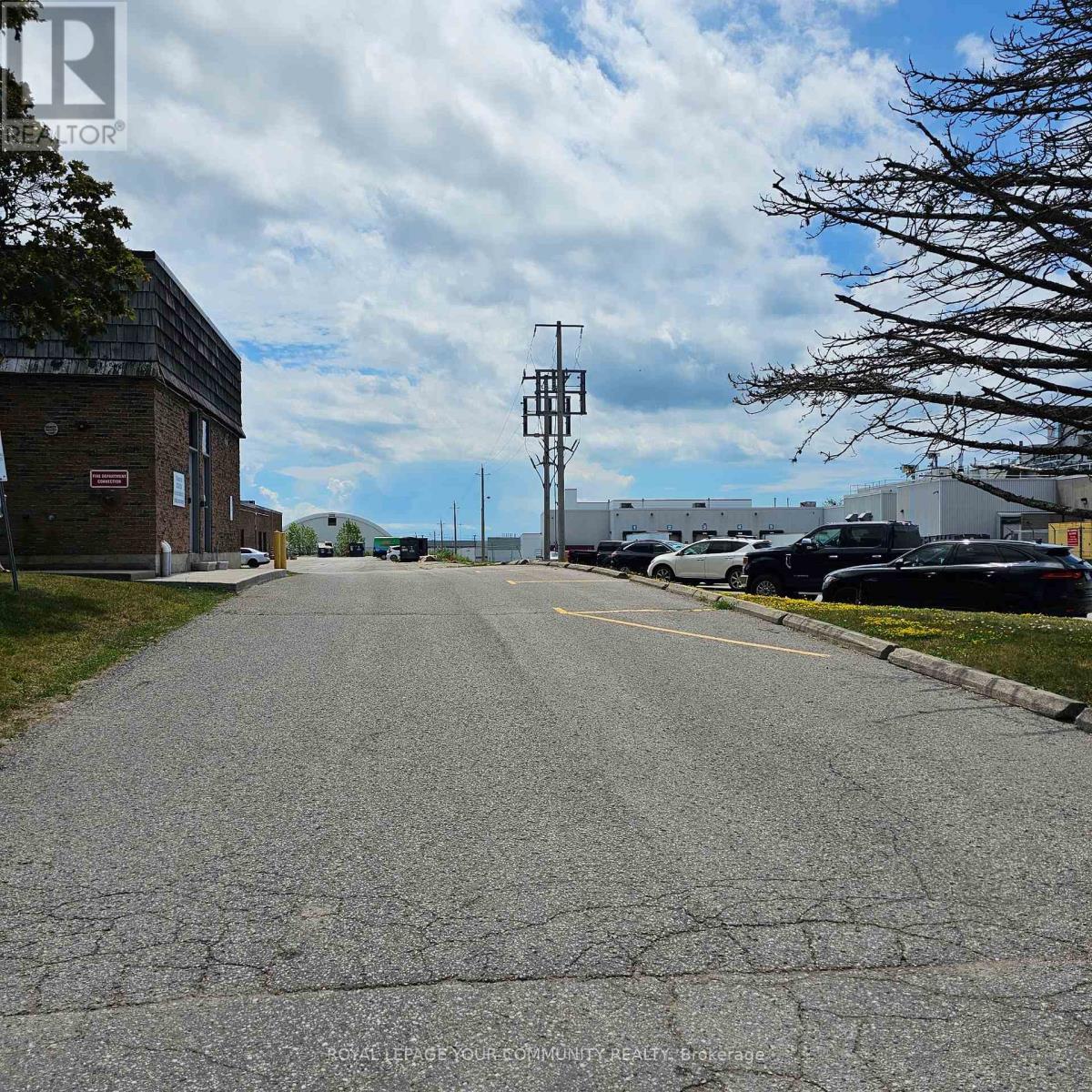 UNITS A-J – 105 CONSUMERS DRIVE