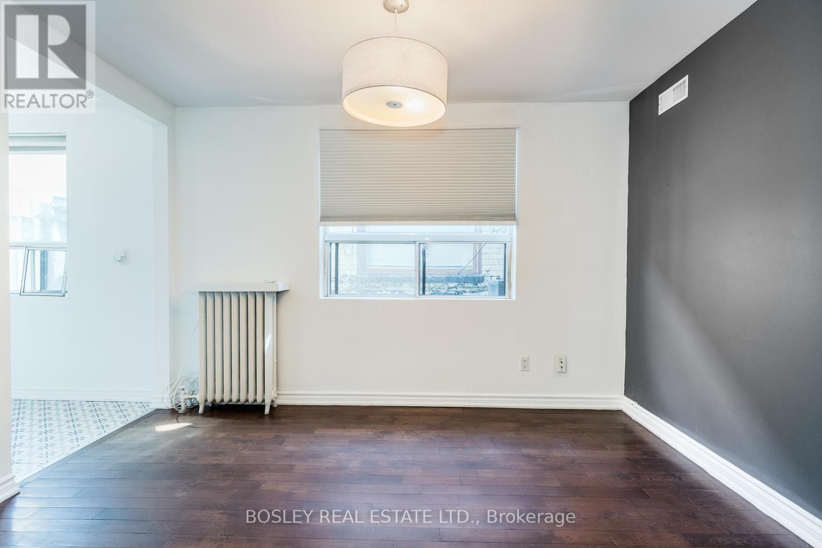 UPPER – 1972 DANFORTH AVENUE E