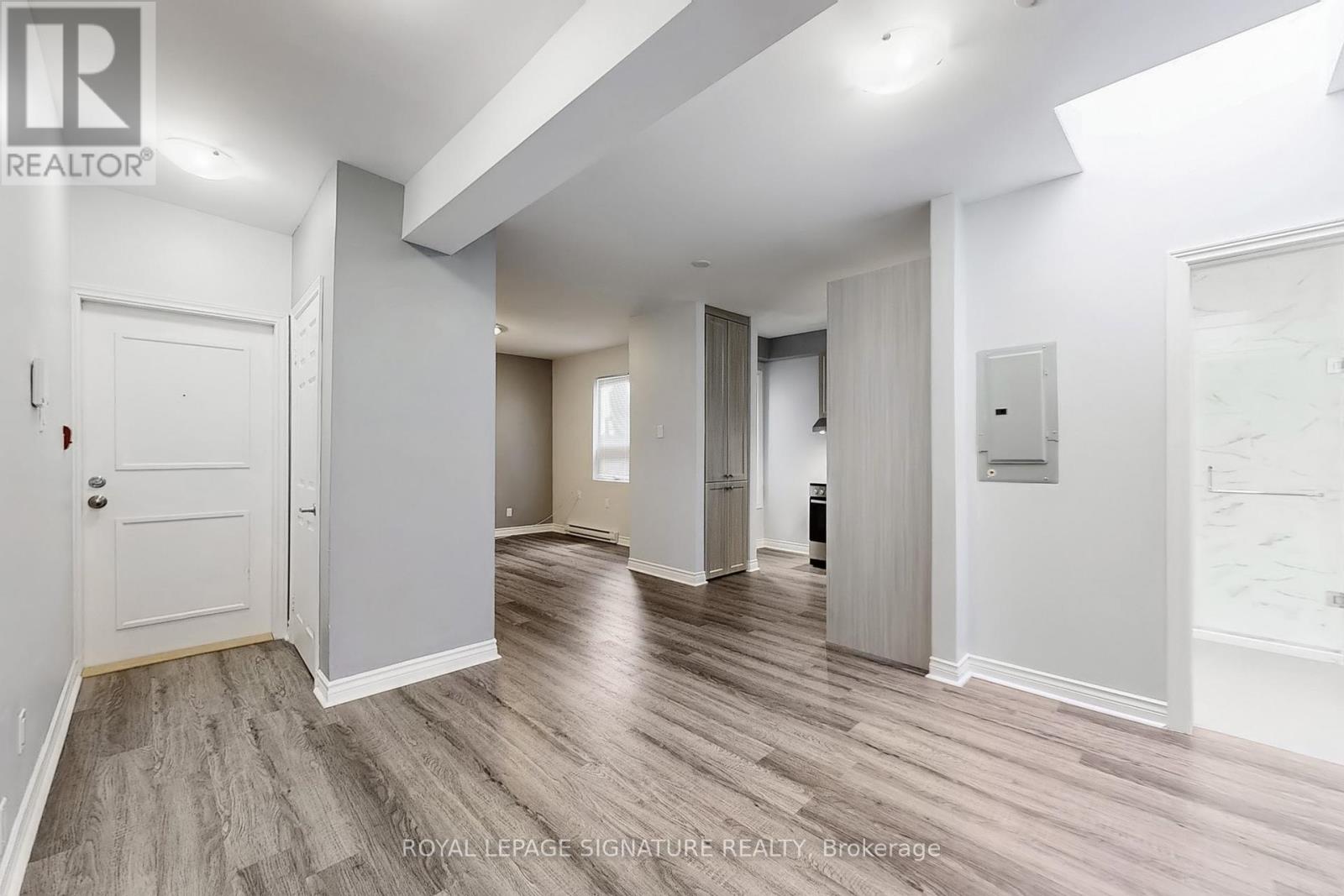 1 – 427 DANFORTH AVENUE
