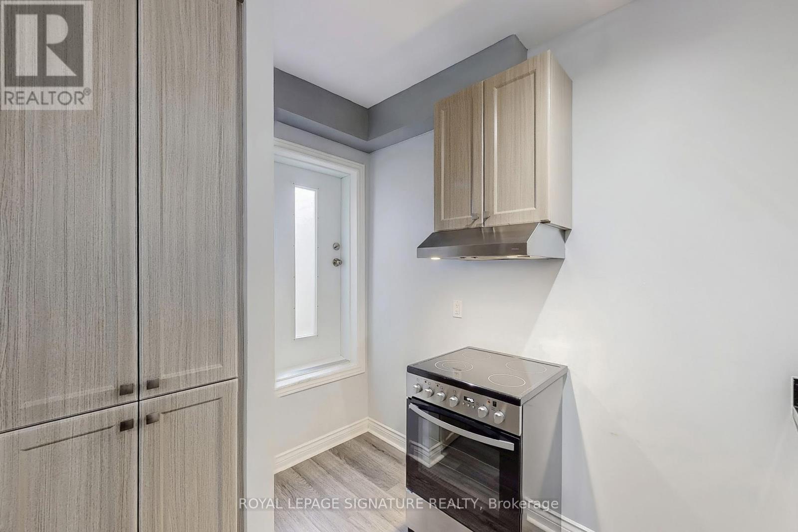 1 – 427 DANFORTH AVENUE