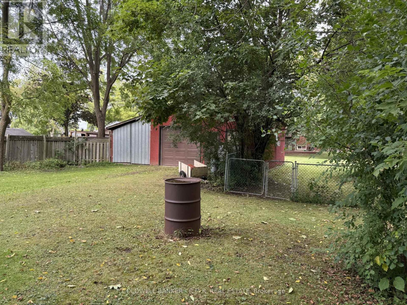 7 VIPOND ROAD