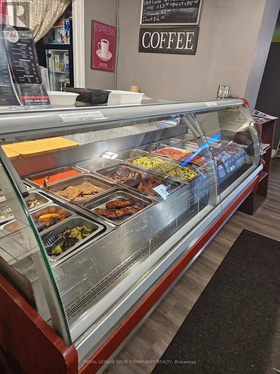 104 & 105 – 928 LAKE DRIVE