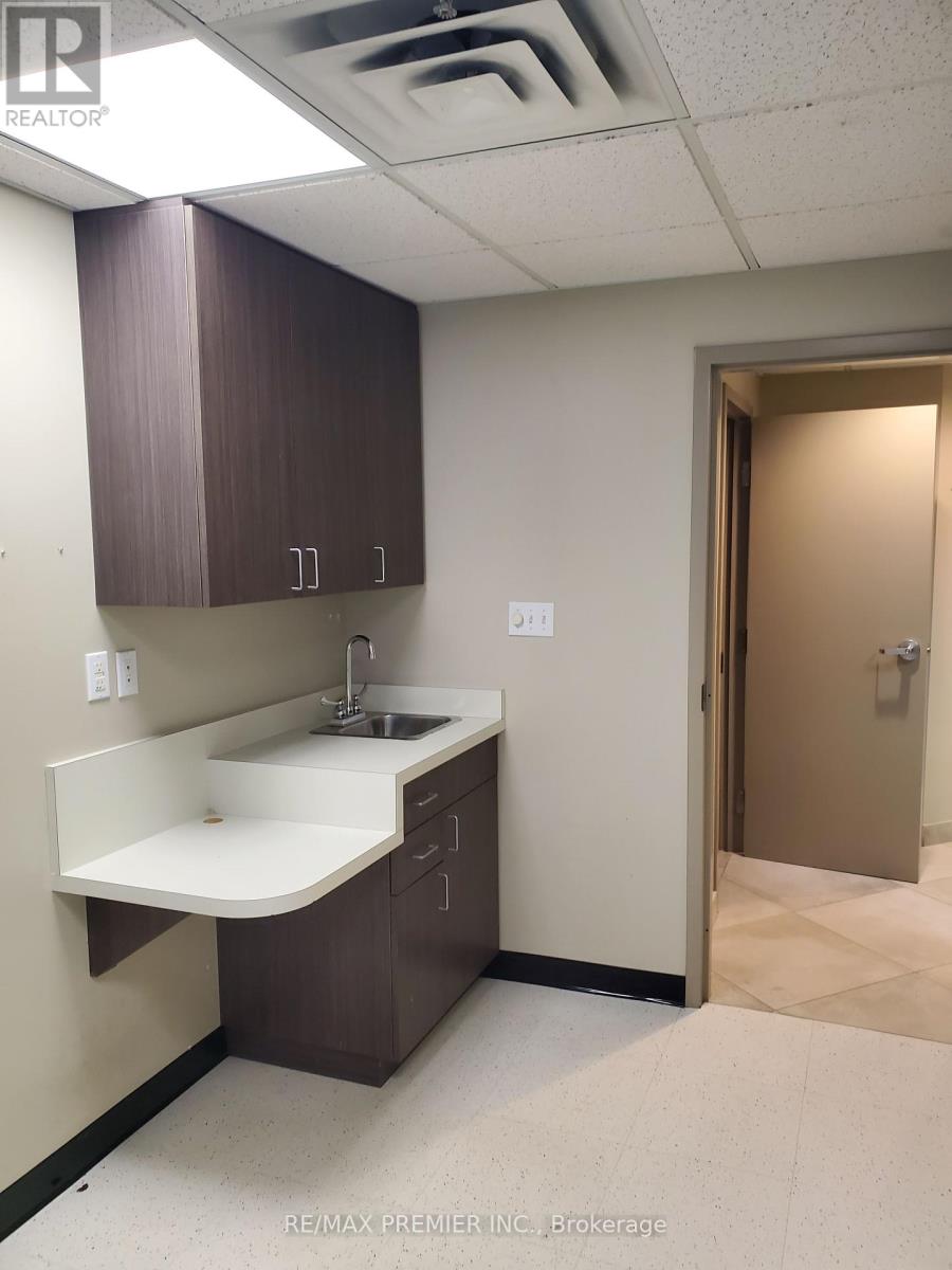 218 – 7330 YONGE STREET