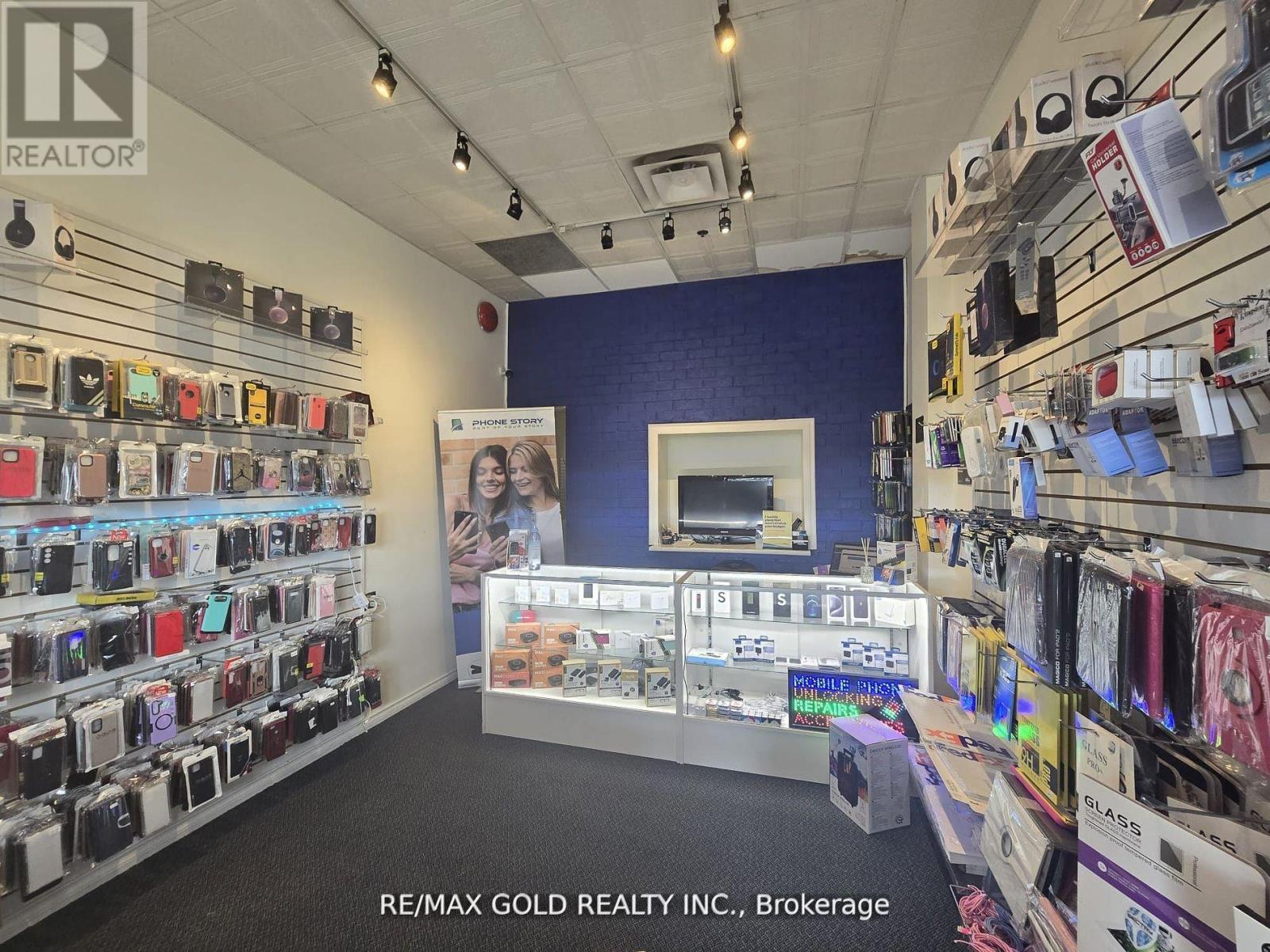 36 – 16655 YONGE STREET