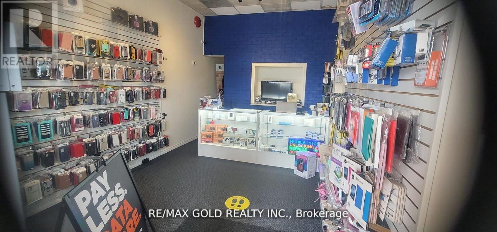 36 – 16655 YONGE STREET