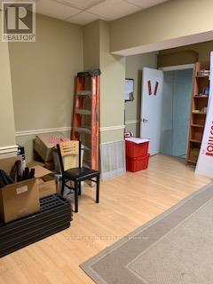 8 – 170 ESNA PARK DRIVE