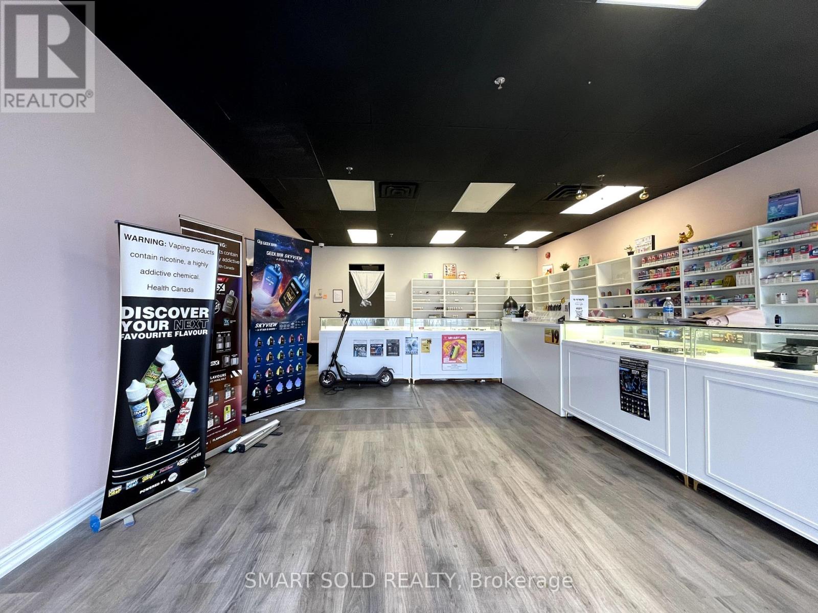 8 – 9631 YONGE STREET