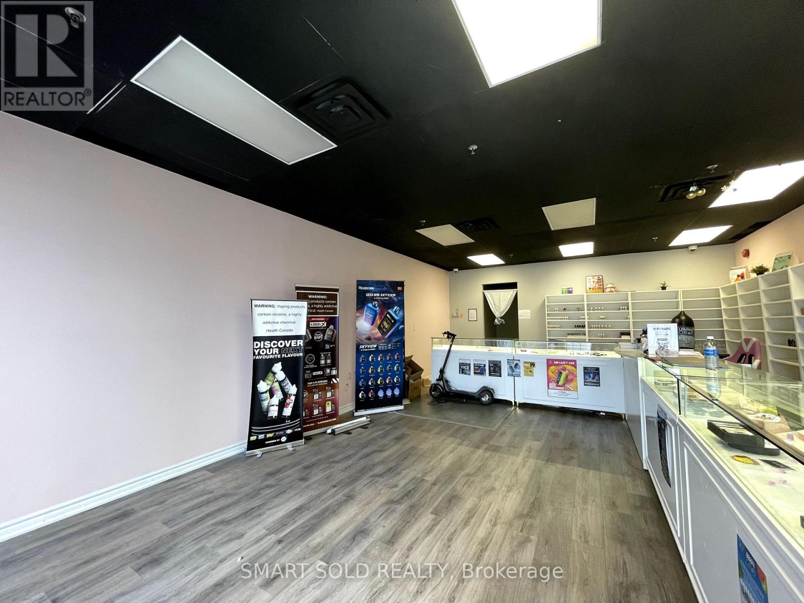 8 – 9631 YONGE STREET