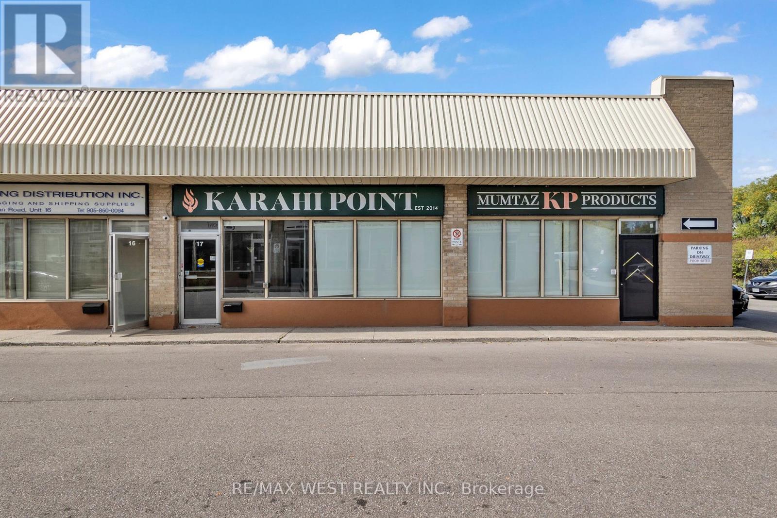 17&18 – 418 HANLAN ROAD