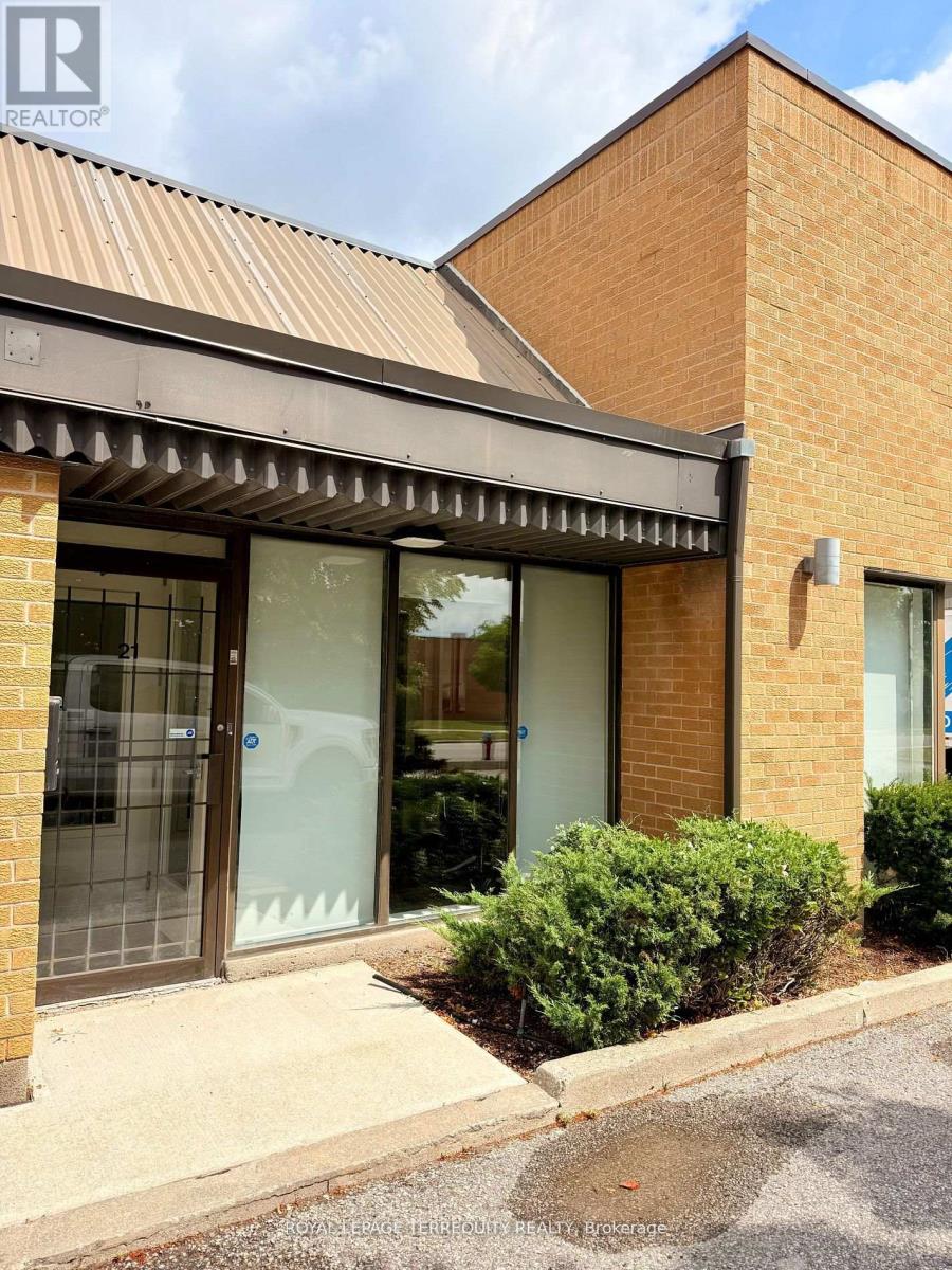 21 – 95 WEST BEAVER CREEK ROAD