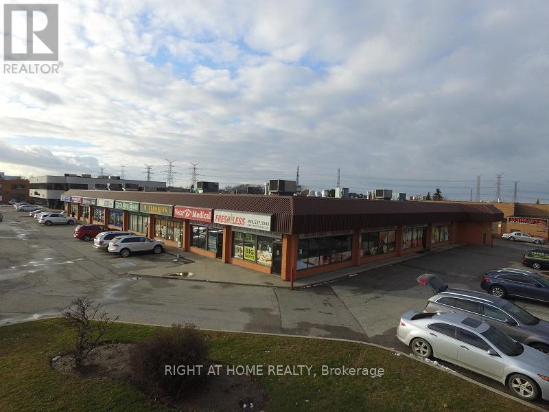 4 – 2050 STEELES AVENUE W