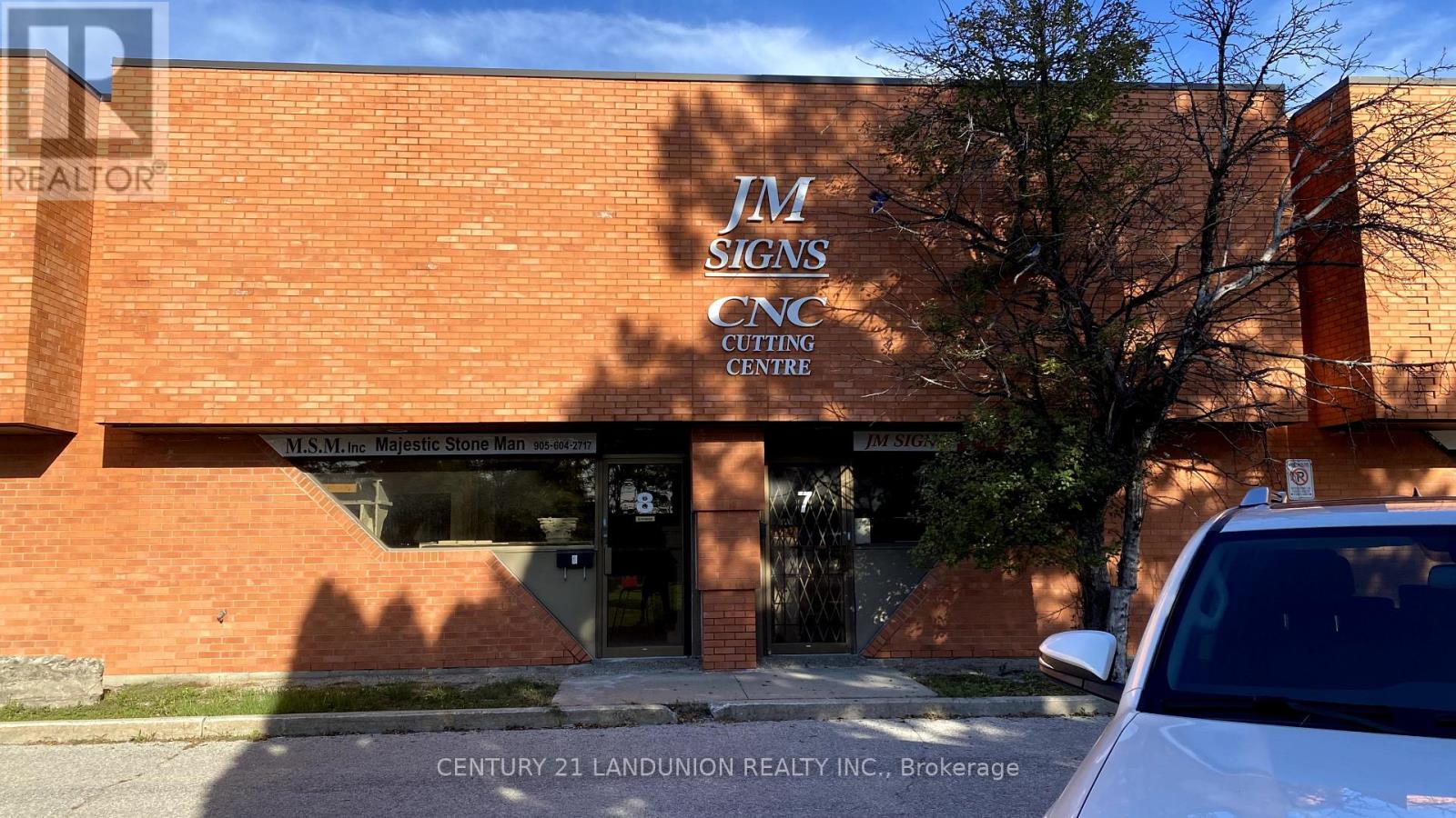 7 – 415 HOOD ROAD