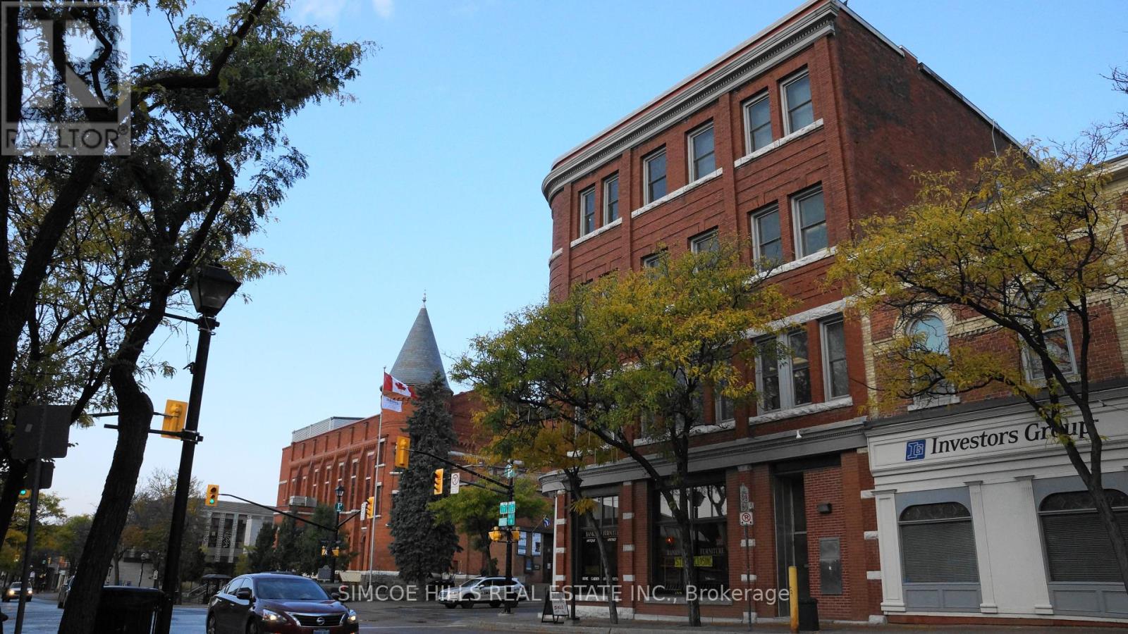 205 – 6 WEST STREET N