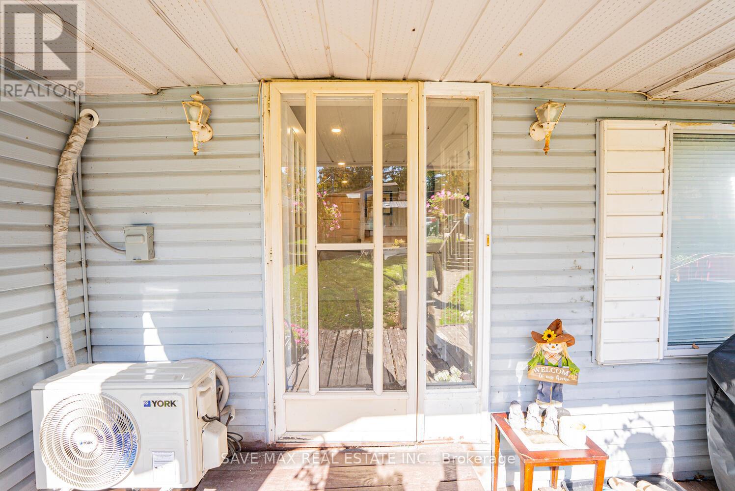2008 TINY BEACHES ROAD S