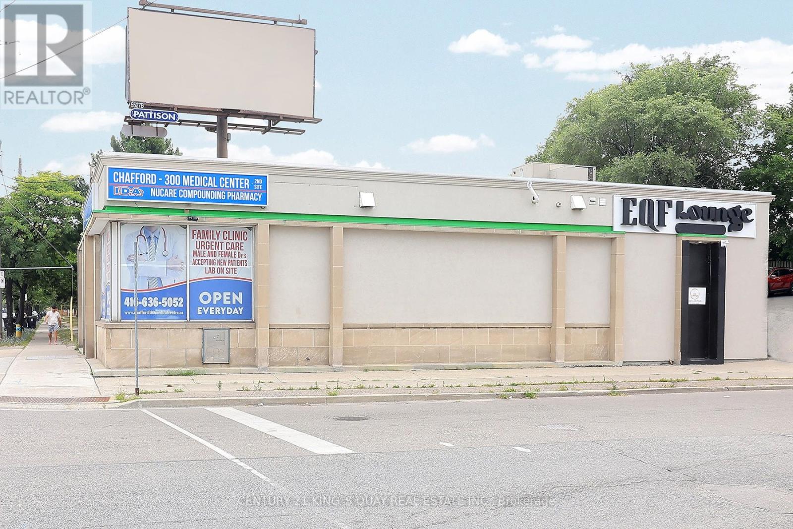 LL – 837 WILSON AVENUE