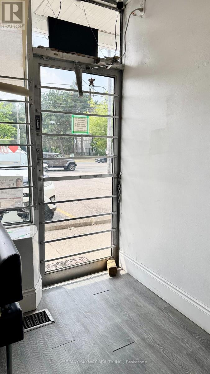 2665 ISLINGTON AVENUE