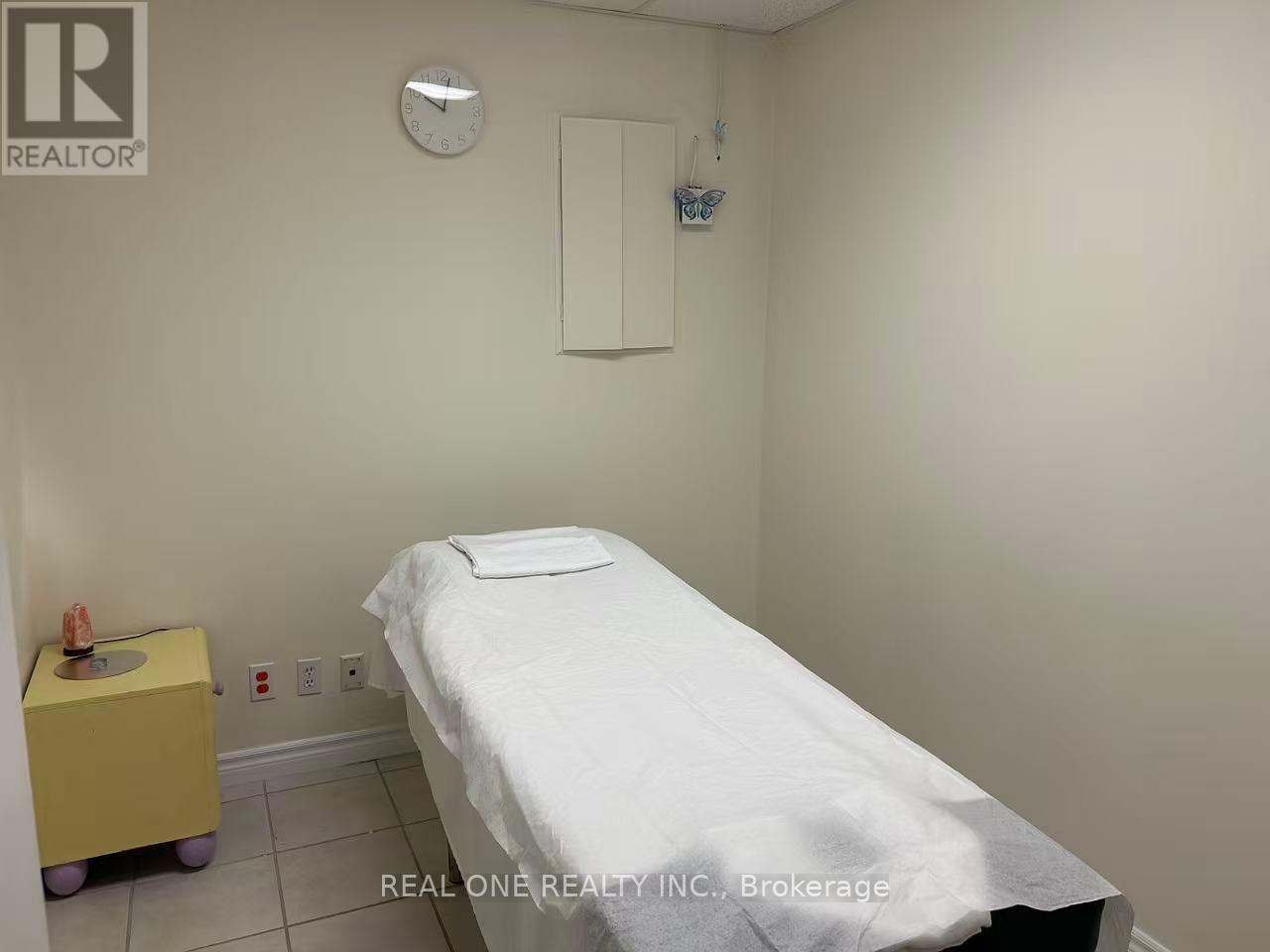 36 – 6033 SHAWSON DRIVE