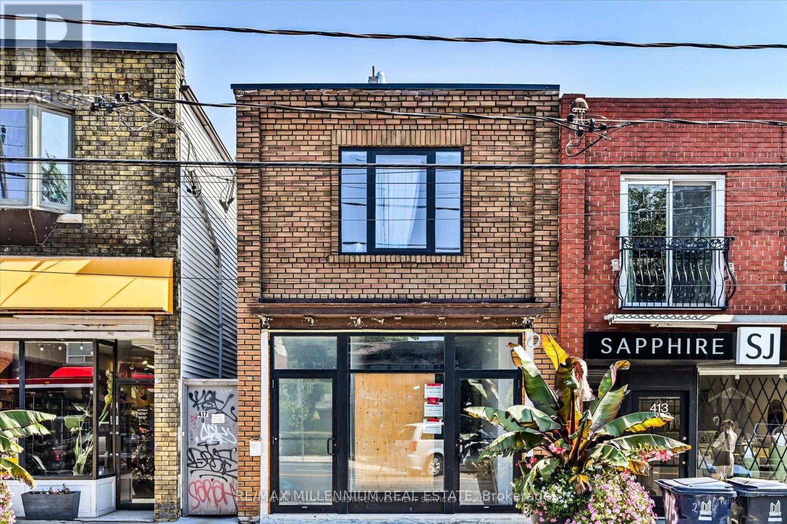 415 JANE STREET W