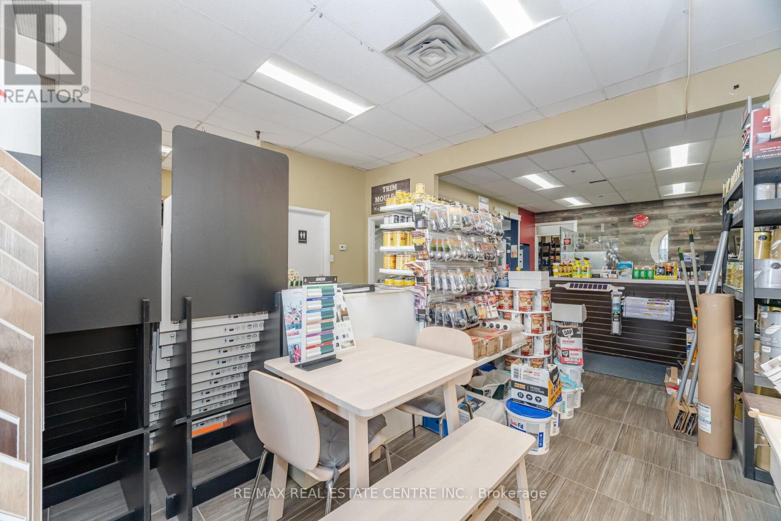 19 – 2074 STEELES AVENUE E