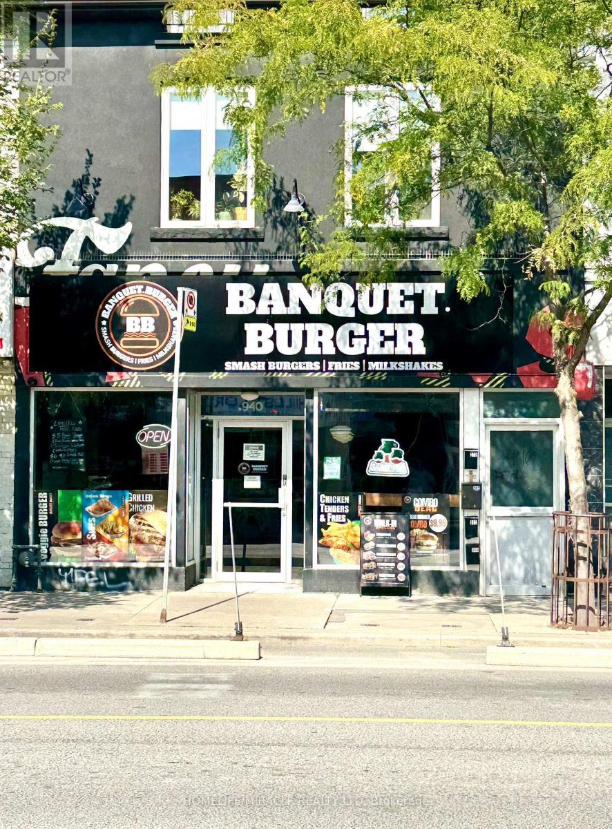 940 BLOOR STREET W