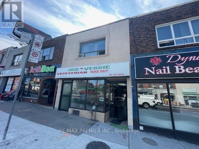 2593 EGLINTON AVENUE W