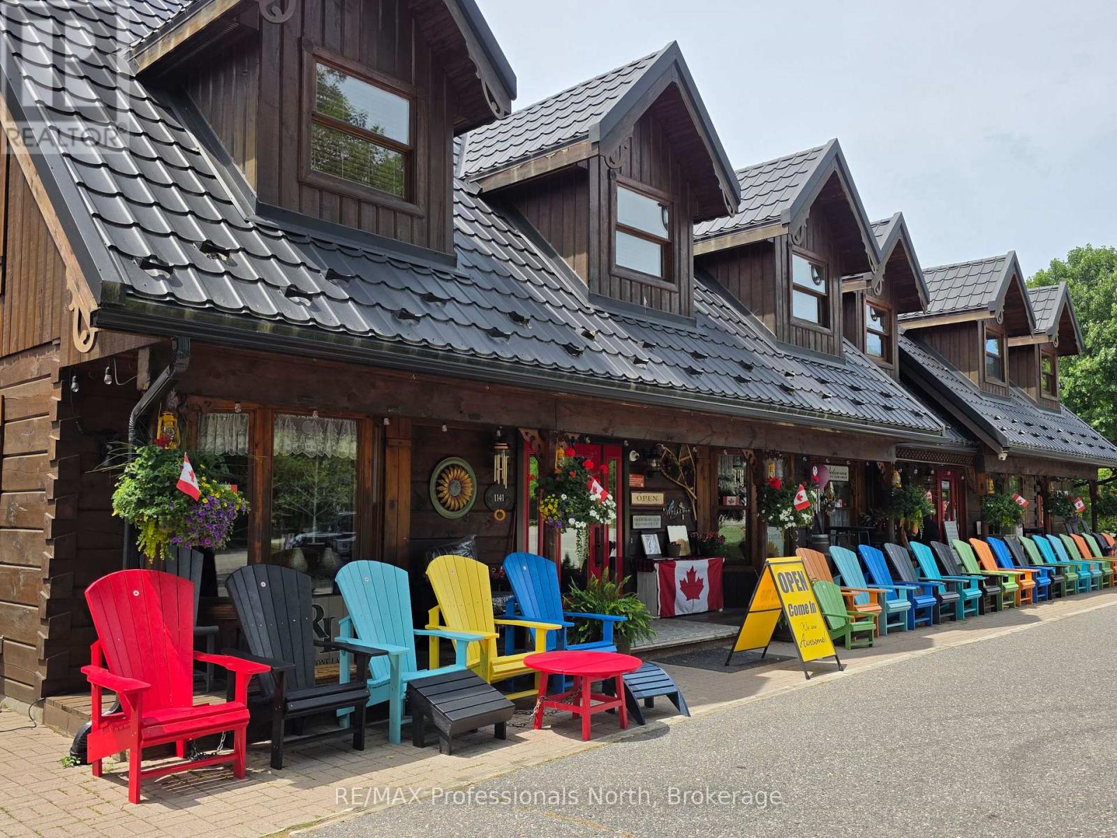 1141 KENNISIS LAKE ROAD