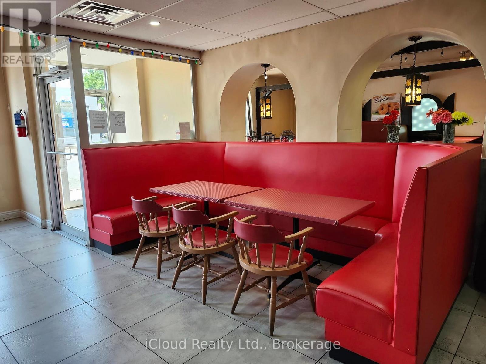 5991 LUNDY’S LANE