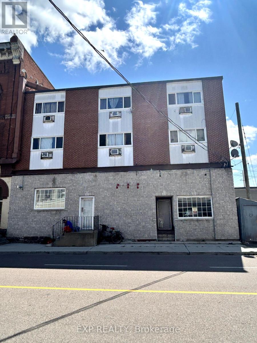 19 RENFREW AVENUE W