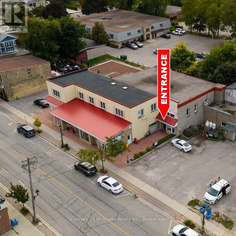 910C QUEEN STREET