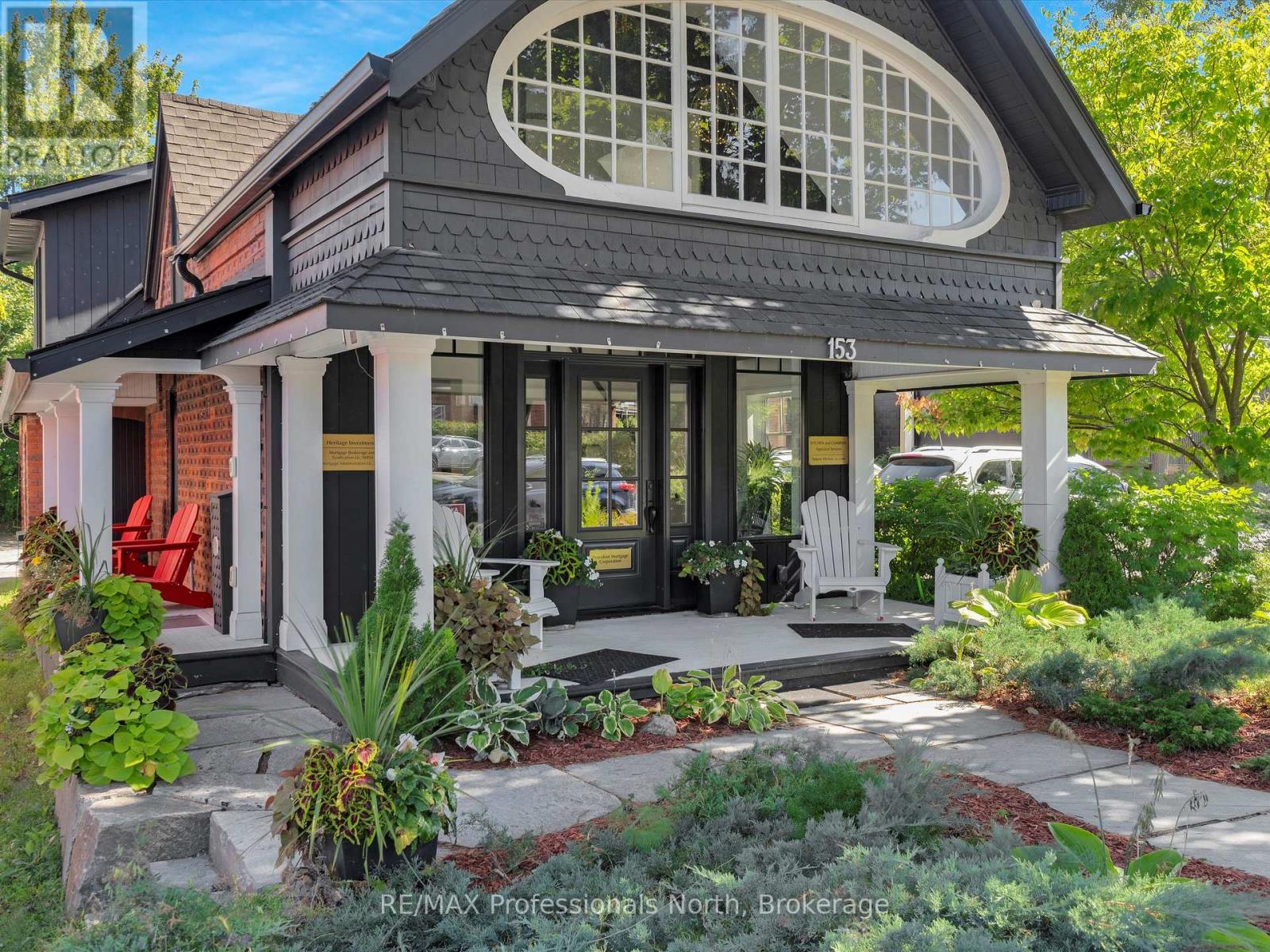 153 MANITOBA STREET