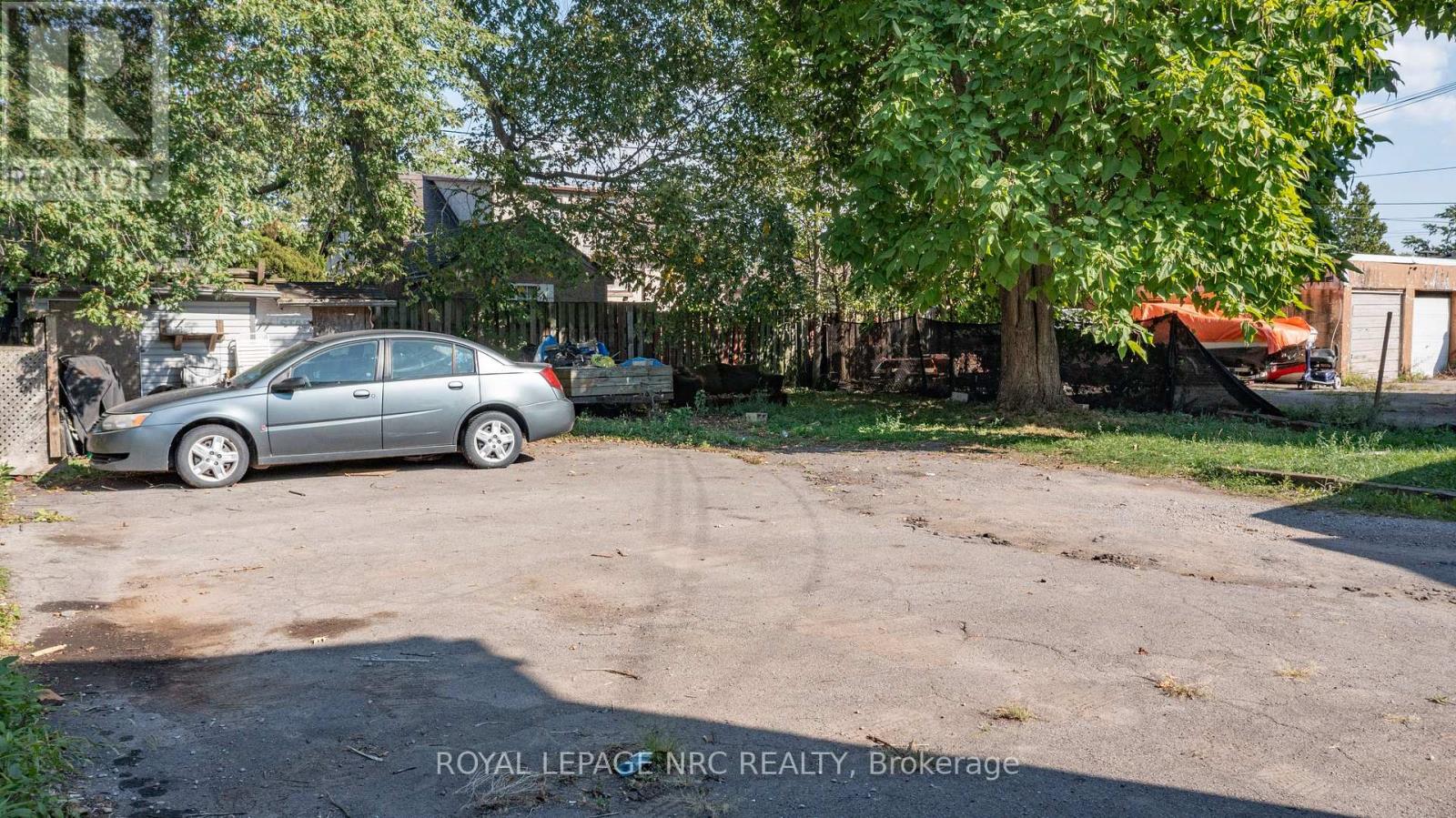 358 CROWLAND AVENUE