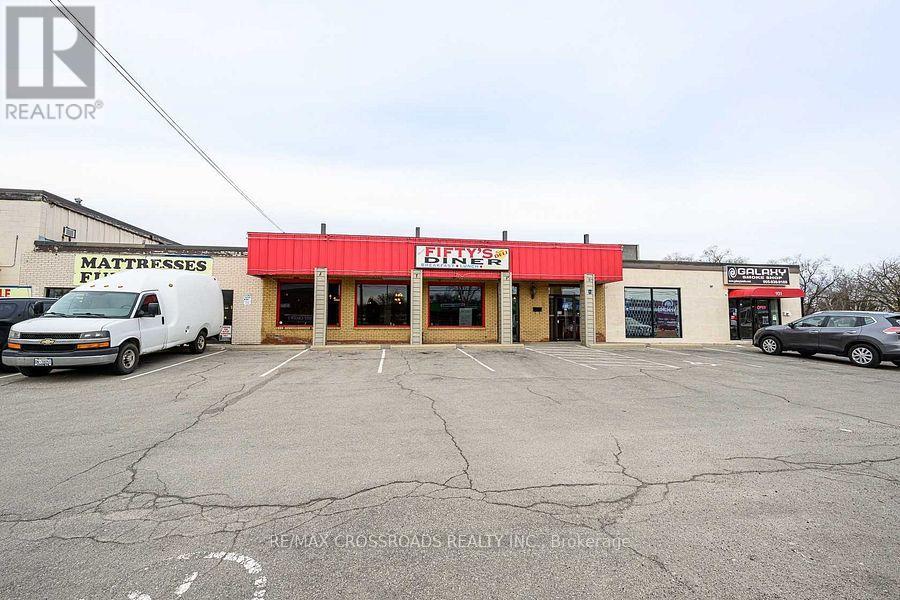 931 QUEENSTON ROAD